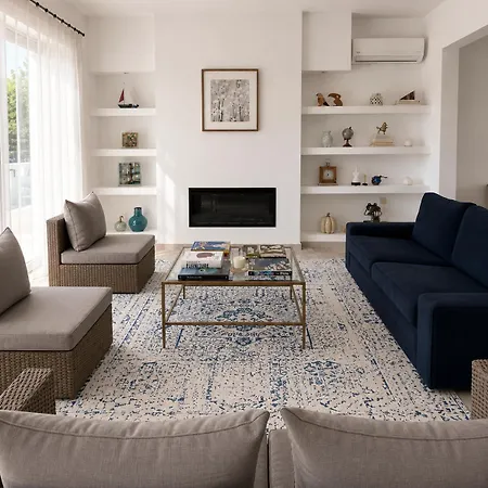 Papamanolis House