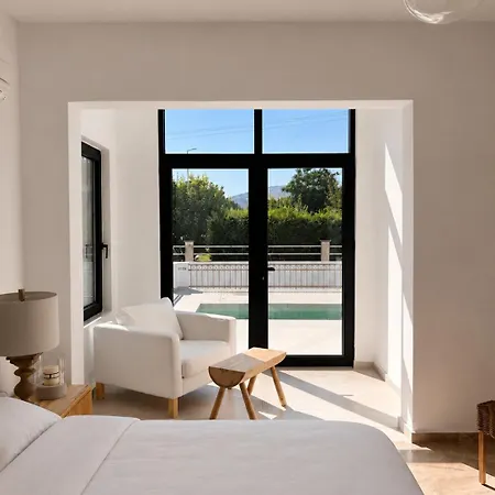 Villa Papamanolis House